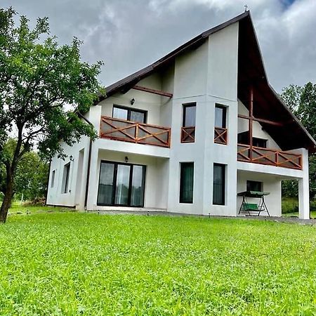 Pensiunea Rnb Maramures Surdesti  Eksteriør billede
